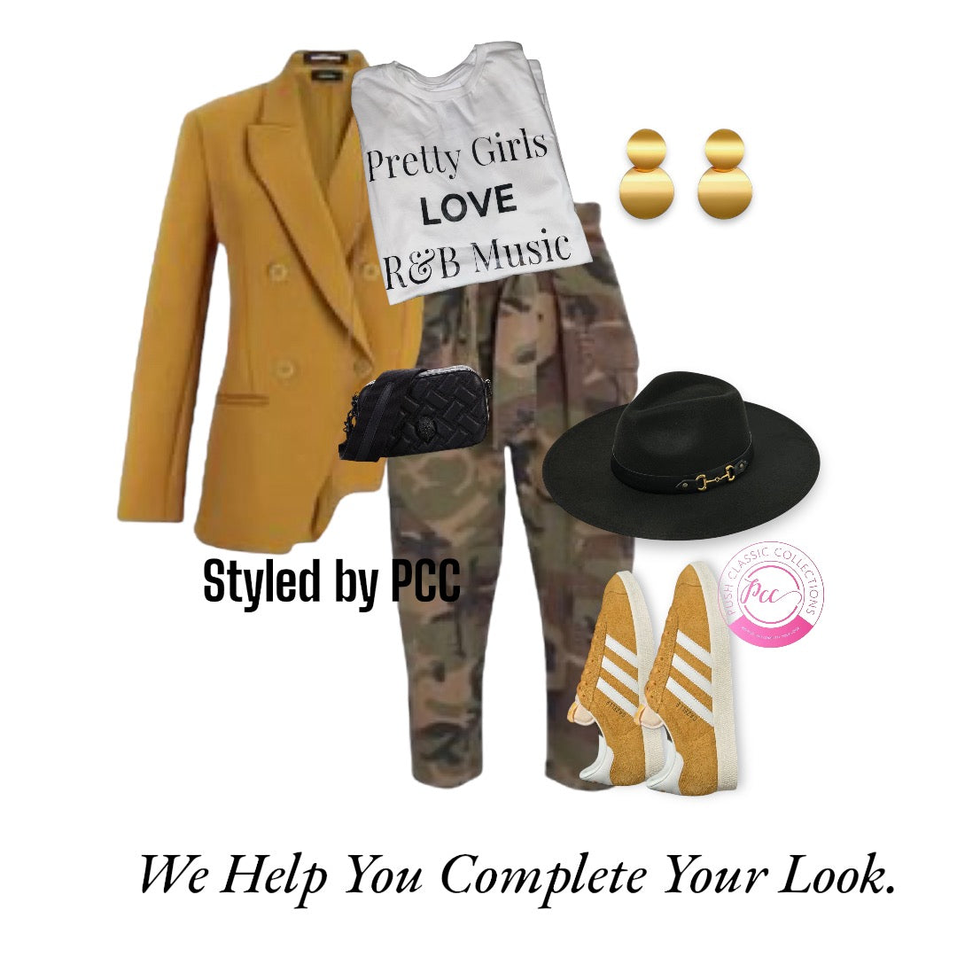 Pretty Girls LOVE R&B Music Statement Tee